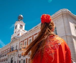 5 Tradiciones de Madrid que Debes Conocer: ¡Sumérgete en la Cultura de la Capital Española!