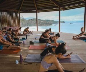 La Magia de los Retiros de Yoga